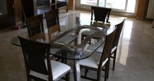 Tavolo in legno e cristallo su misura realizzazione artigianale
